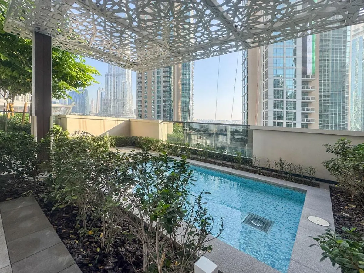 Luxury Downtown 3 Bed With Full Burj Khalifa Views Apartment Dubai